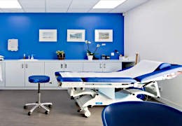 Table de soins médicalisée